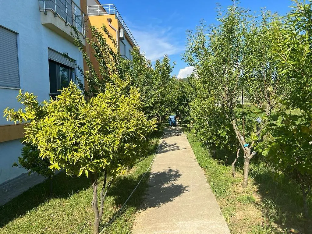 Miloen Residence Gjiri I Lalzit Durrës Albania